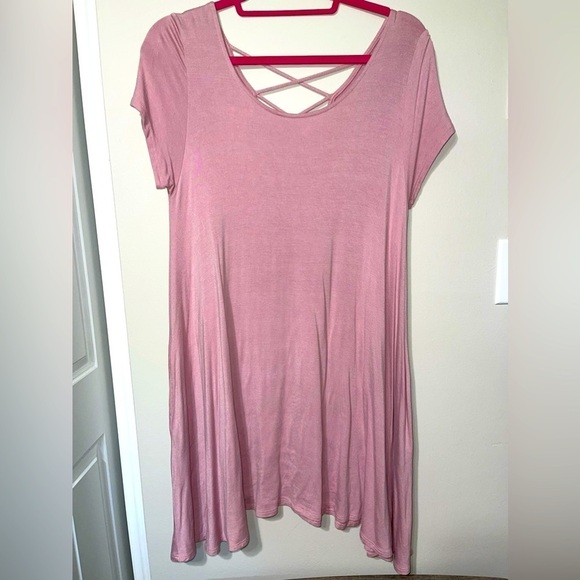 Emetla Light Pink Cutout Back Dress Size Large - Picture 1 of 6